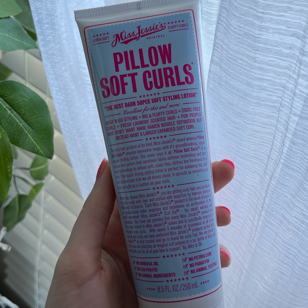 PILLOW SOFT CURLS STYLING LOTION